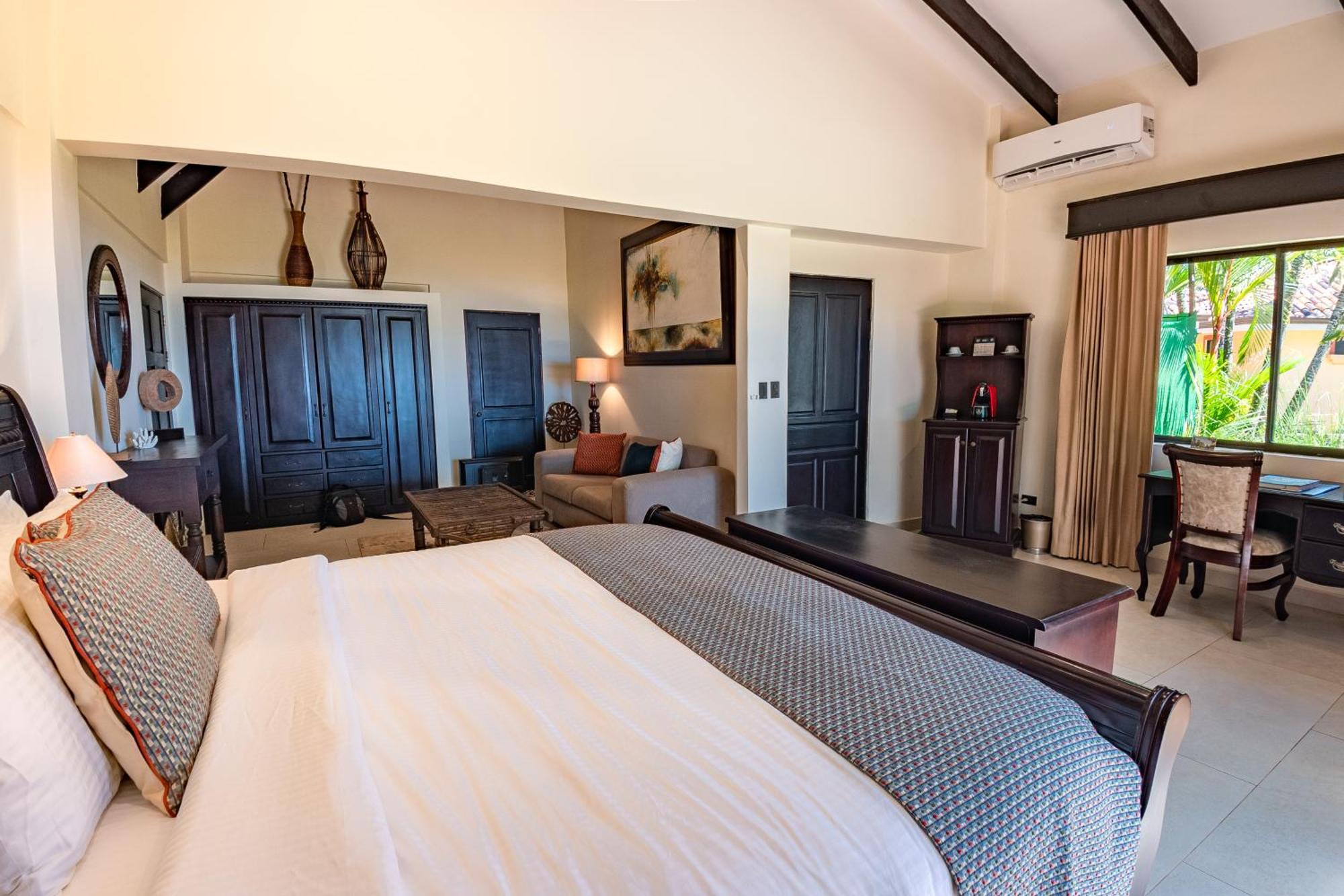 Sunset Del Mar Beach Resort Esterillos Este Luaran gambar